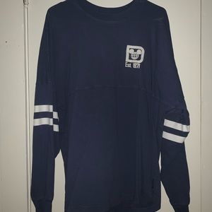 Walt Disney World long sleeve. Size: L.